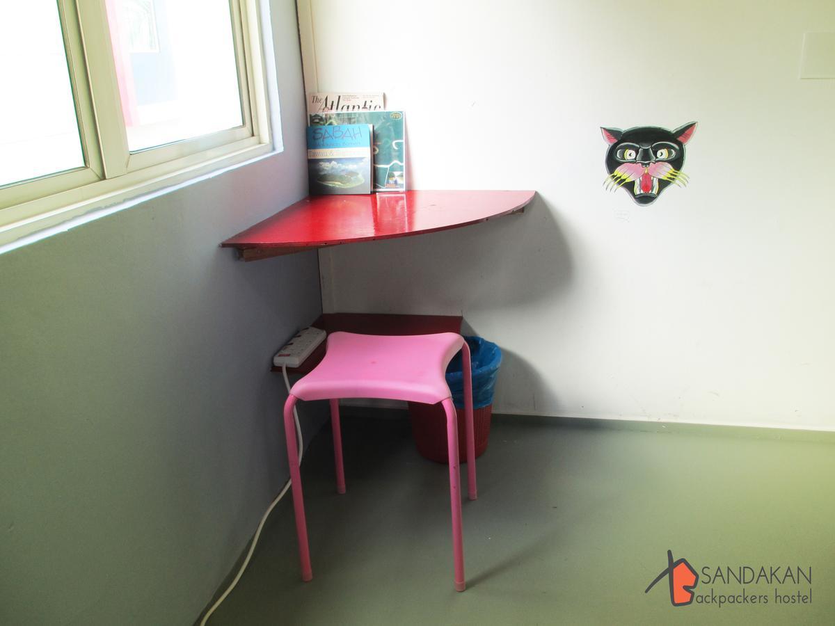 Sandakan Backpackers Hostel Екстериор снимка