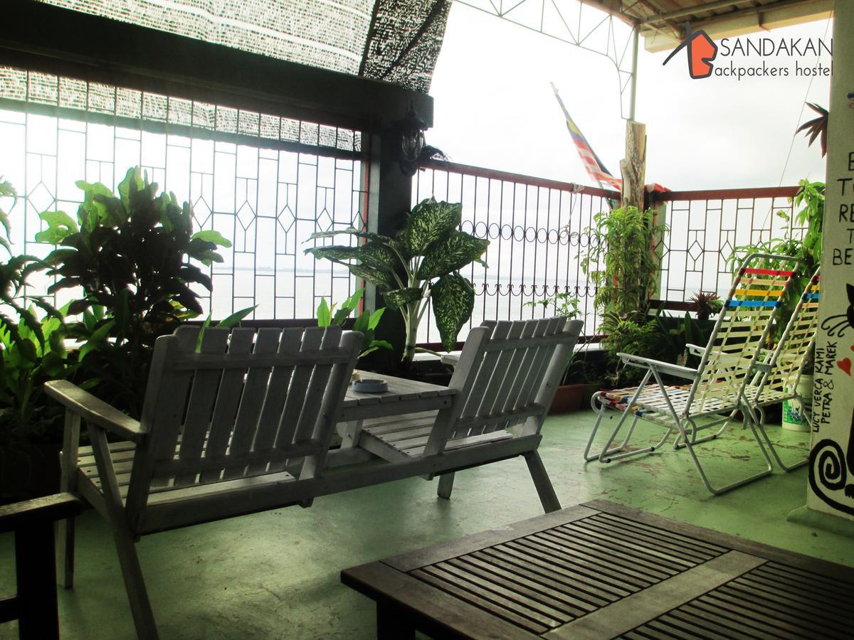 Sandakan Backpackers Hostel Екстериор снимка