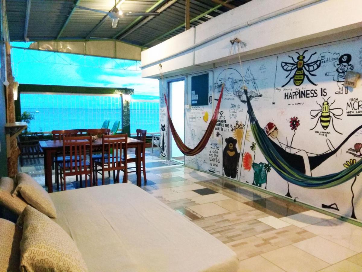 Sandakan Backpackers Hostel Екстериор снимка