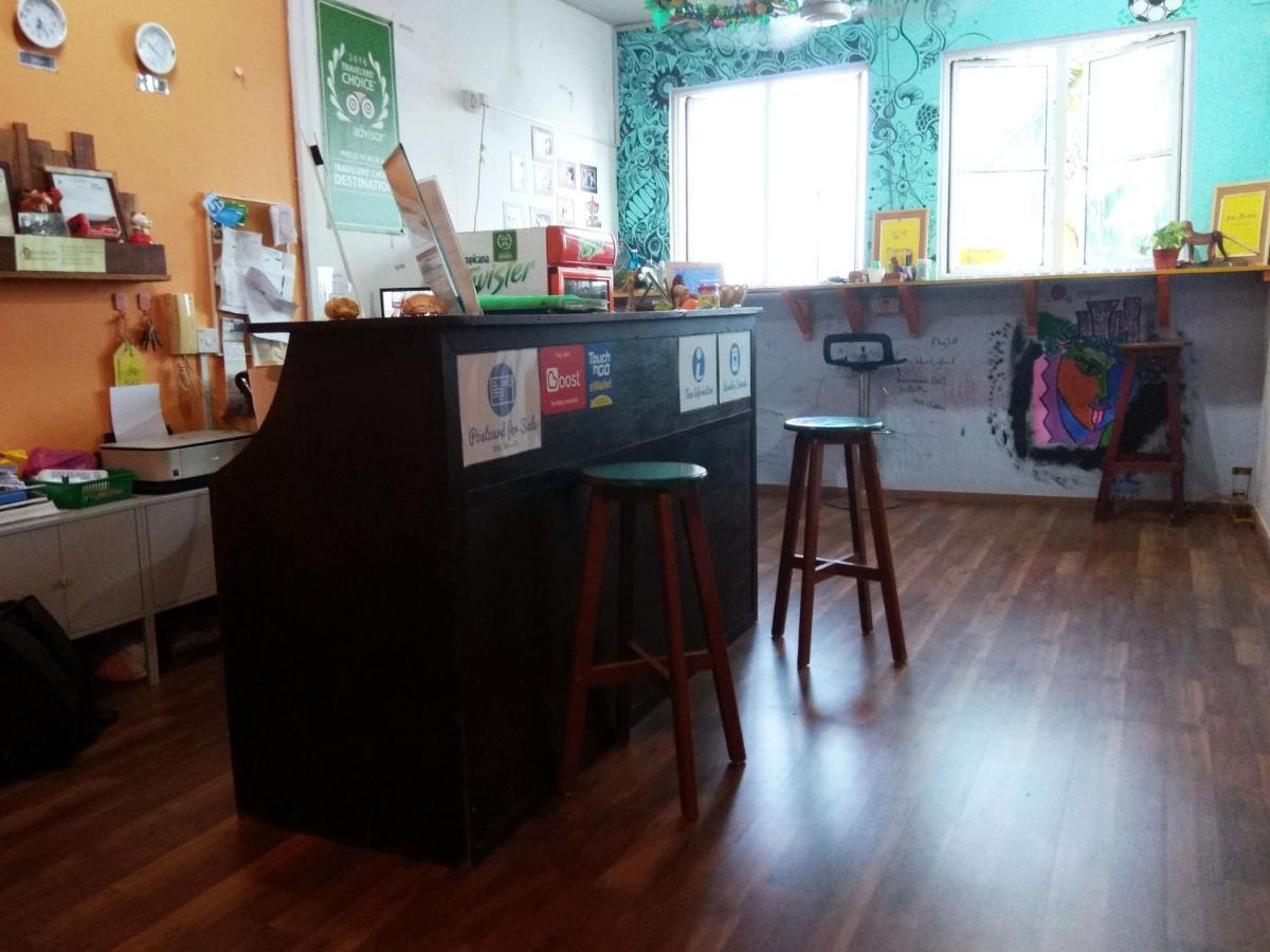 Sandakan Backpackers Hostel Екстериор снимка